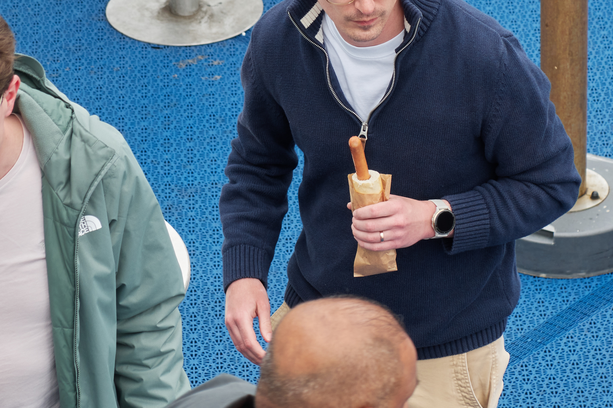 Impression von der Fähre: Mahlzeit!