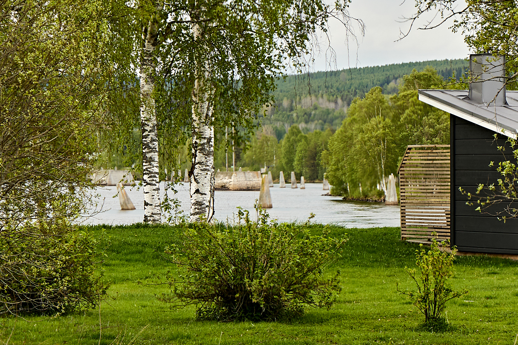 “Monumente” im Fluss Vindälven bei Spöland